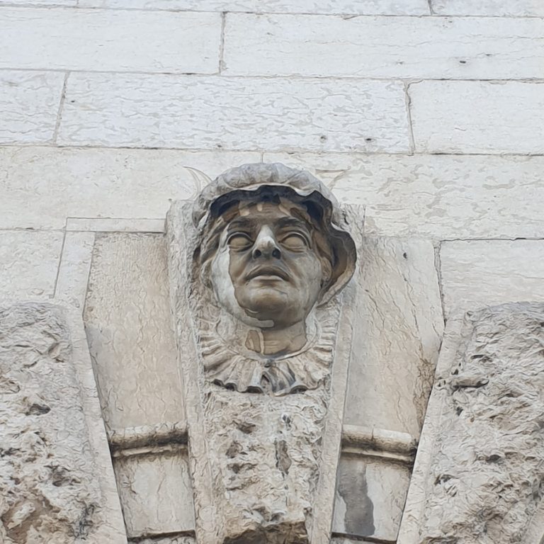 Les plaques commémoratives de l’Escalade