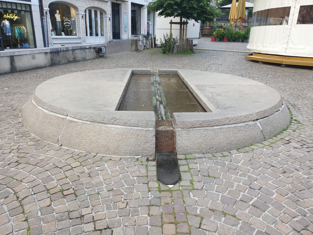 la rue de la Fontaine