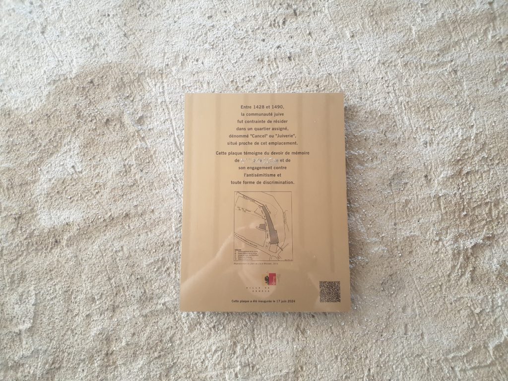 La place du Grand-Mézel