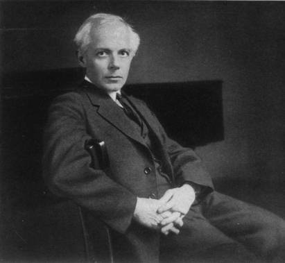La place Béla Bartók et la Cantata profana